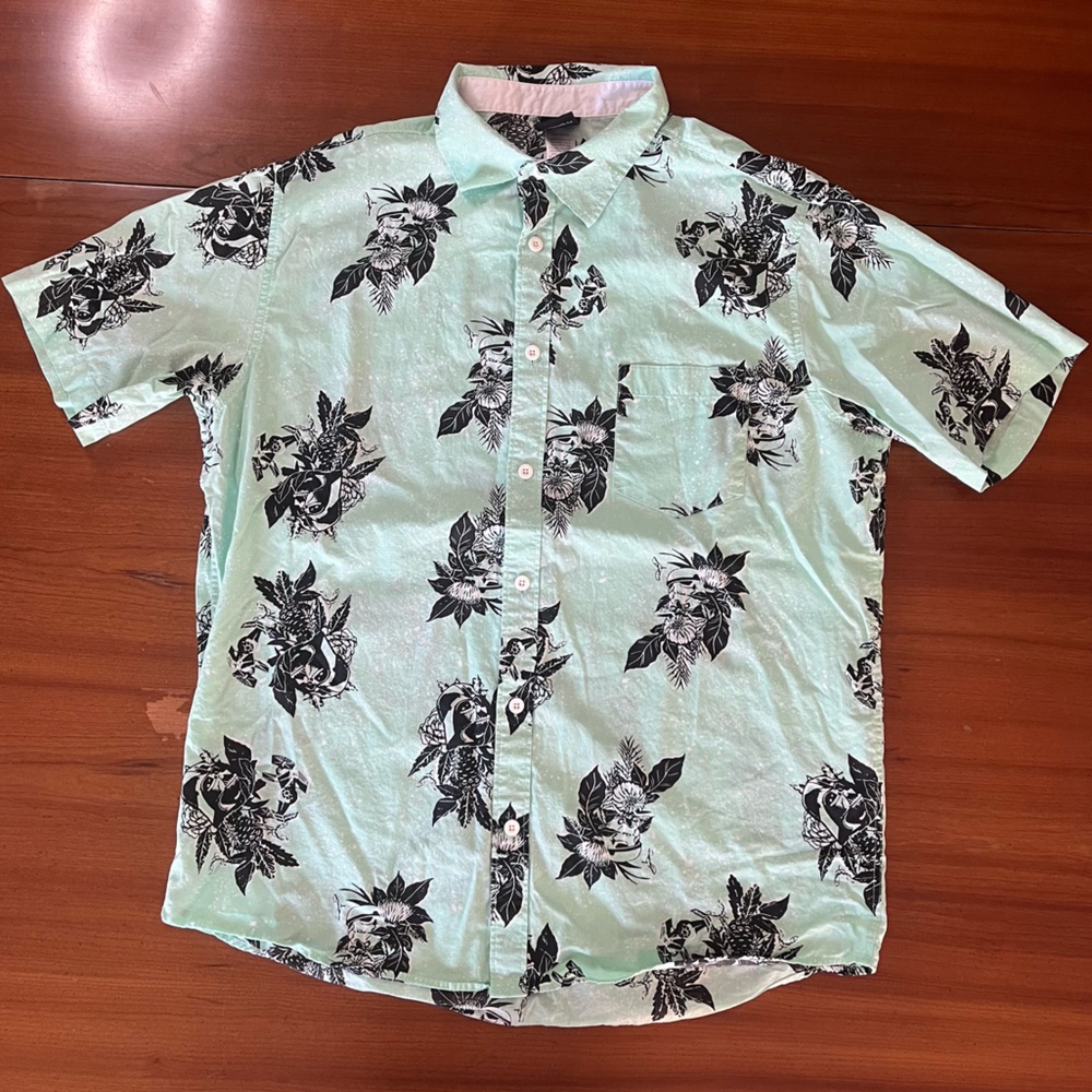 🌺🌴 Star Wars Mint Floral Tropical Stormtrooper Button-Down Shirt (XL) - Picture 4 of 8